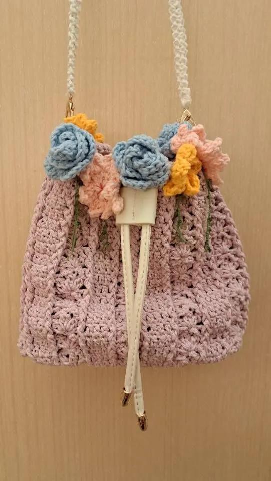 花惜束口包, a crochet project shared by 阿真