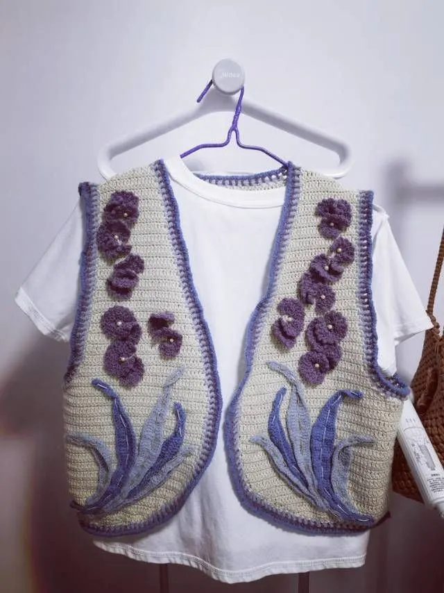 鸢尾背心终于钩织成功了, a crochet project shared by 陌上花开