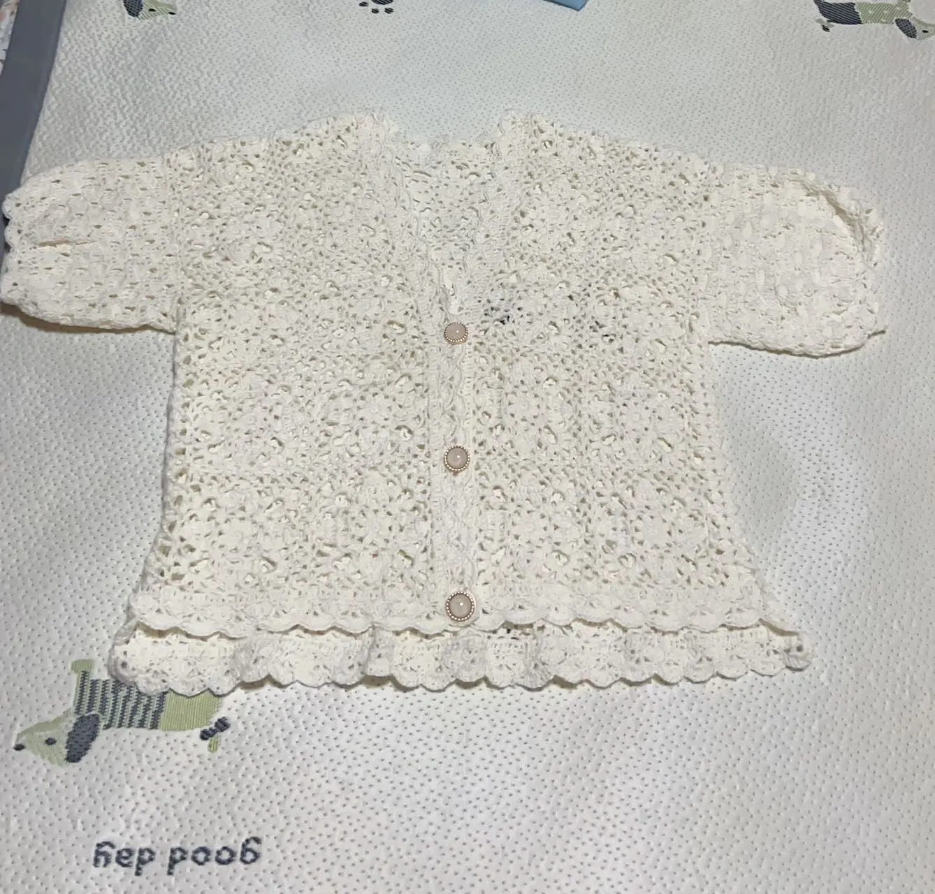 开衫, a crochet project shared by 奶酪ᰔᩚ软糖