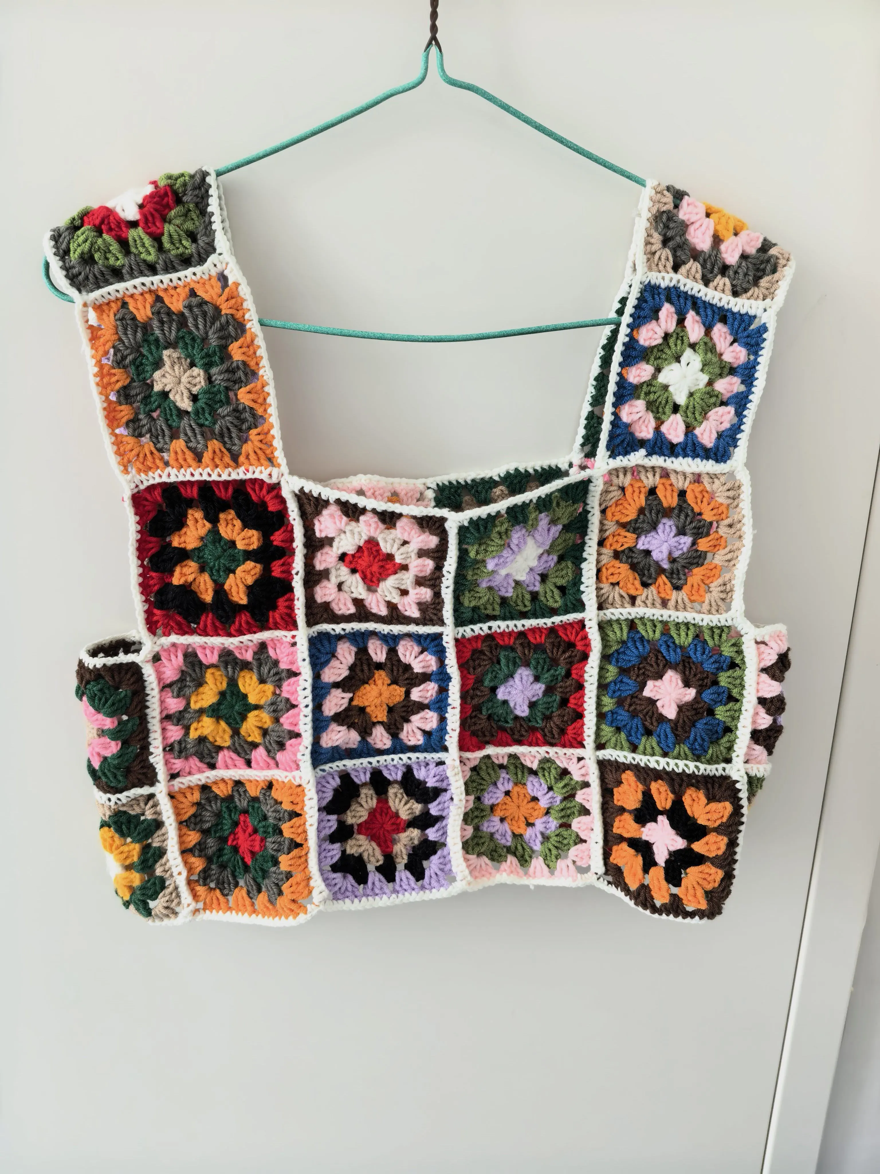 祖母格背心, a crochet project shared by 允诺