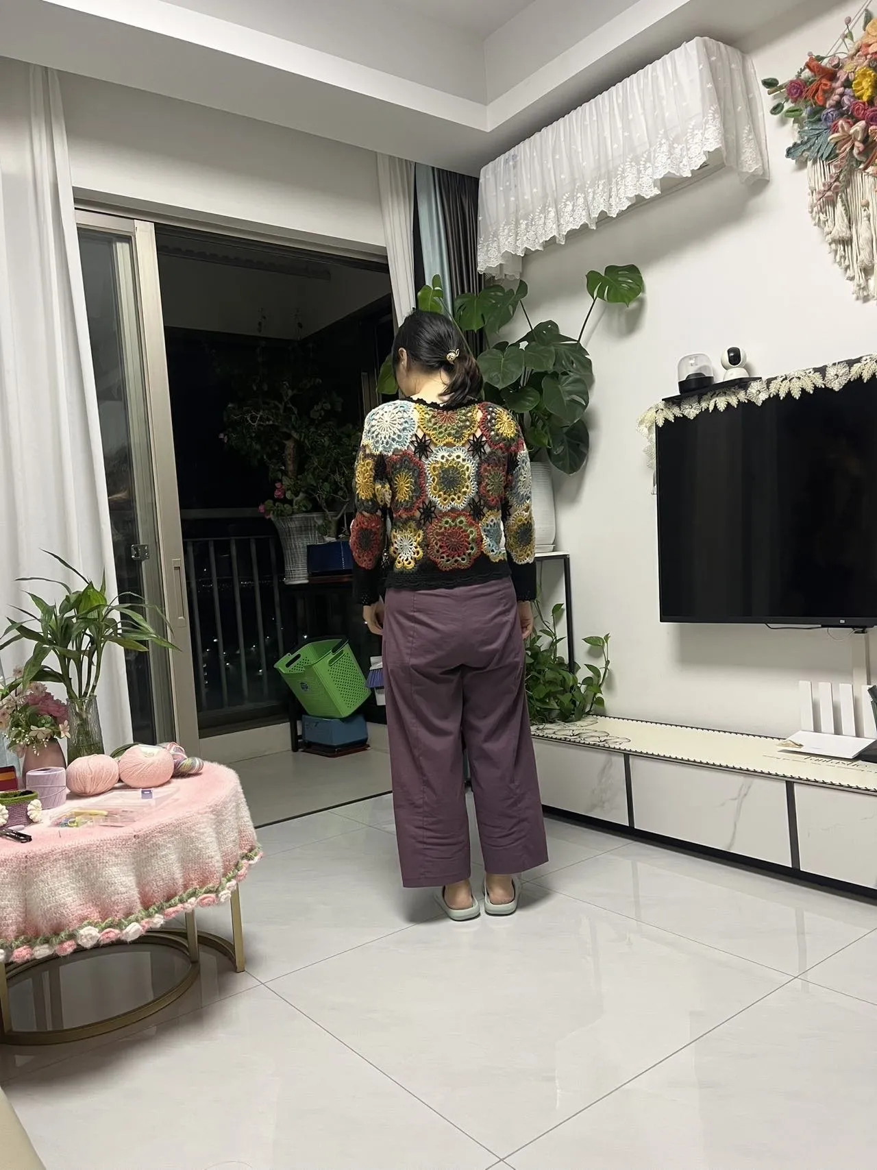 袖子有点短，自己加长了