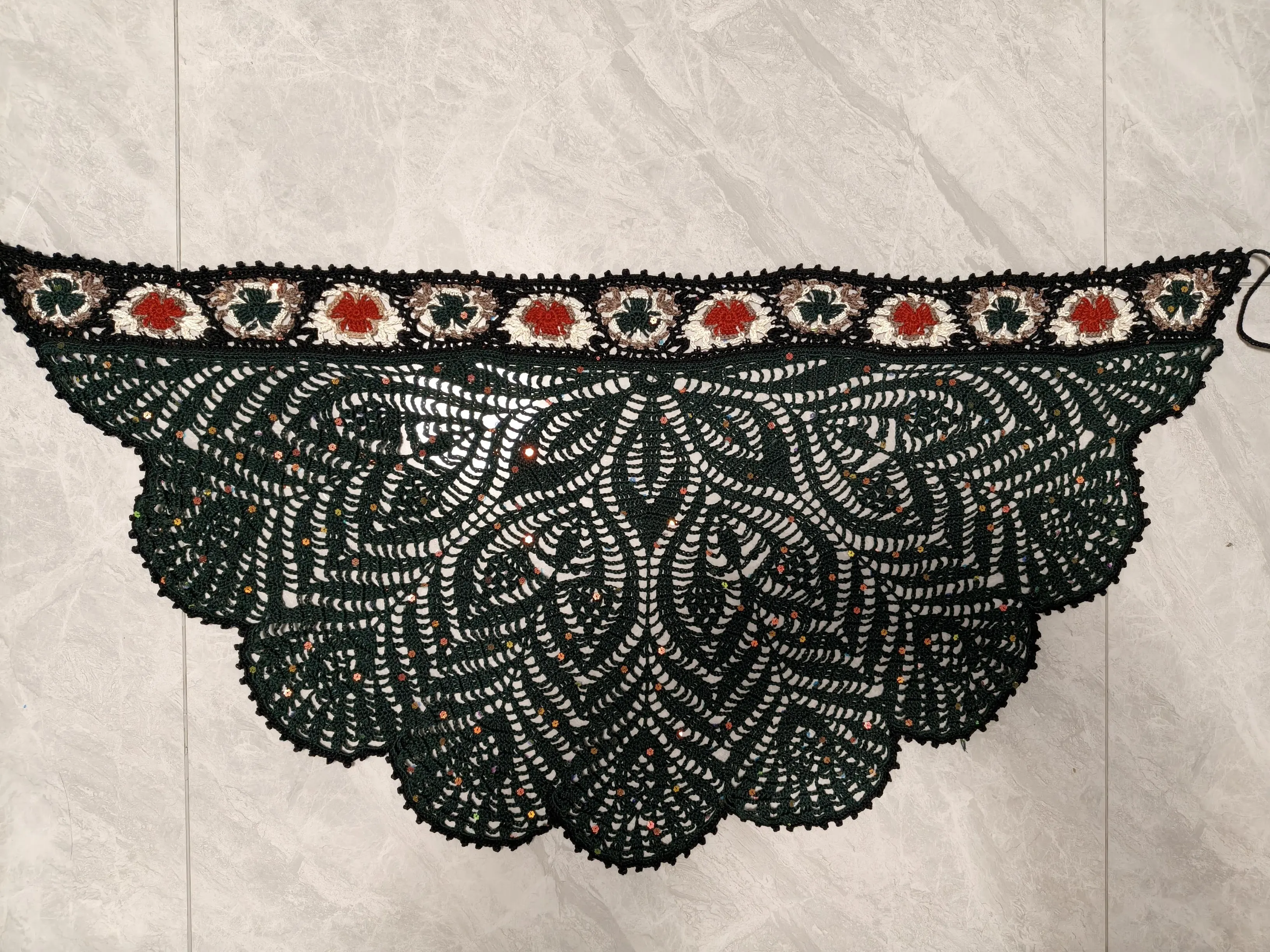 送给妈妈的云颂披肩钩好啦!, a crochet project shared by 今日开心