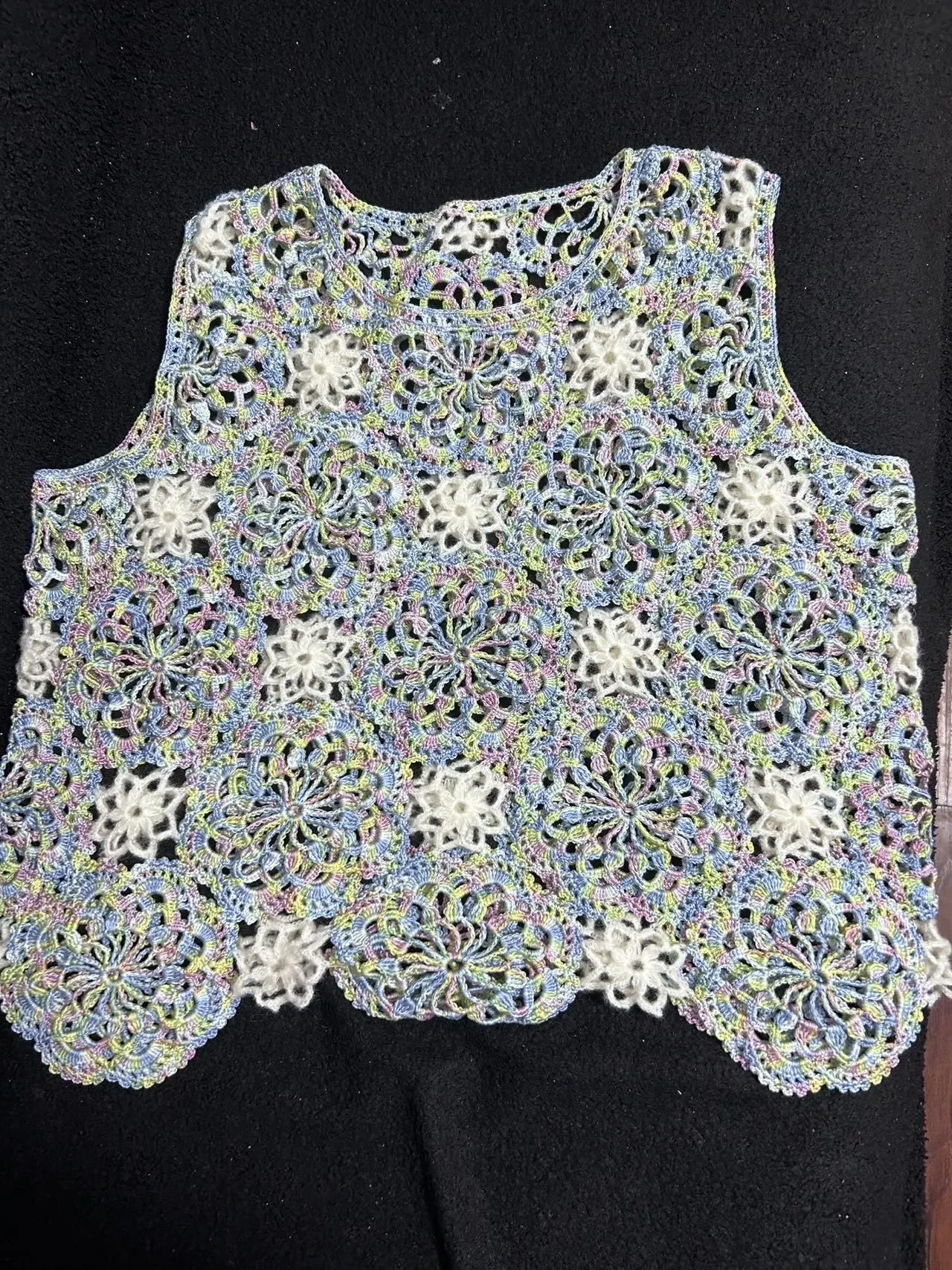烟雨拼花背心, a crochet project shared by 朱朱