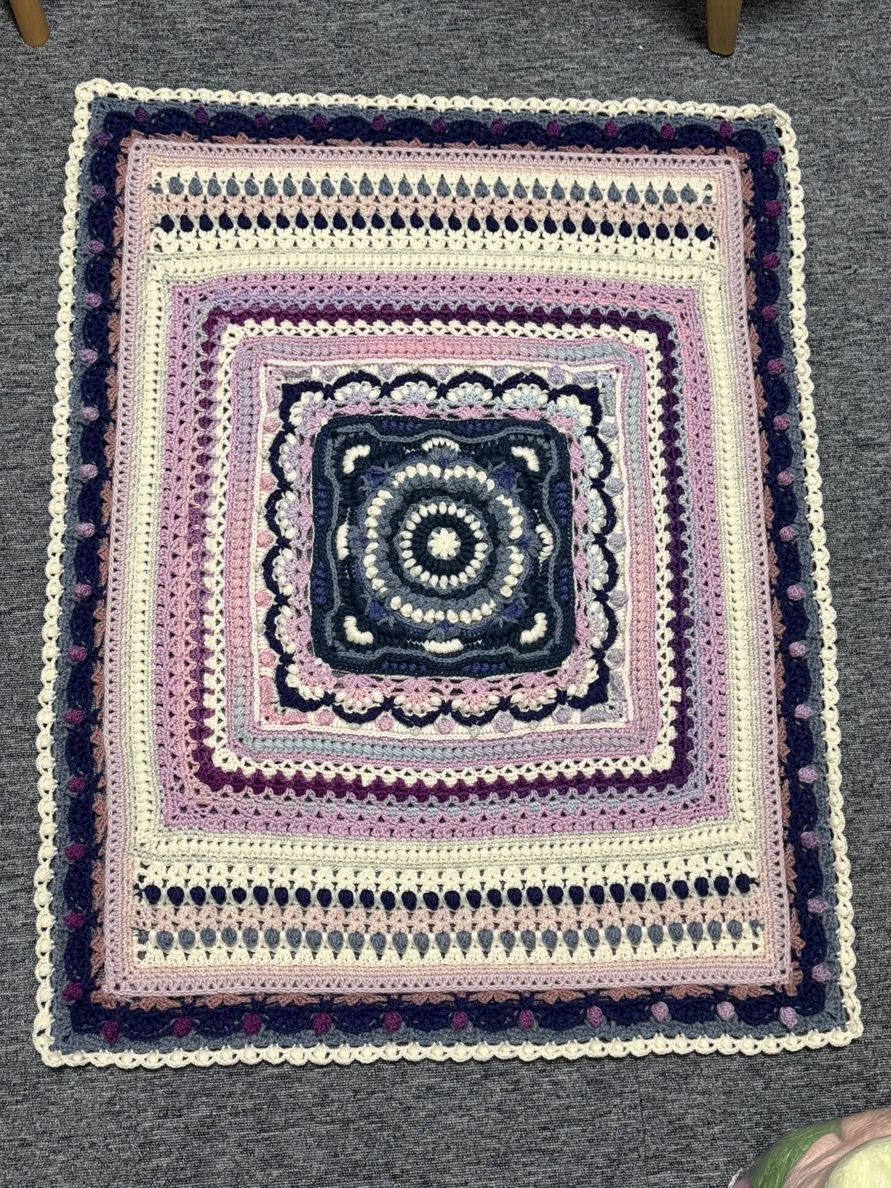 奶油慕斯毯, a crochet project shared by Miko