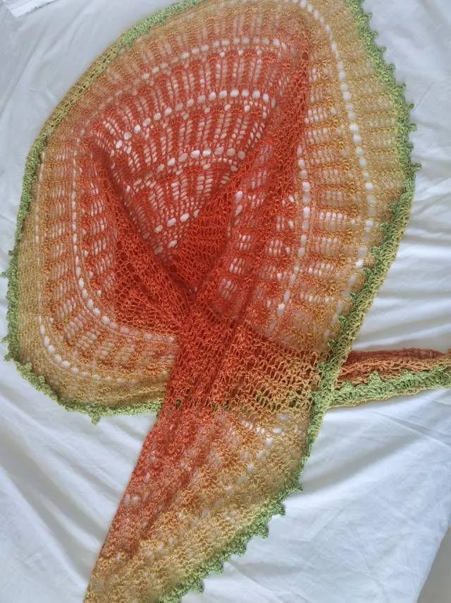 星芒冰激凌披肩, a crochet project shared by 我心飞扬