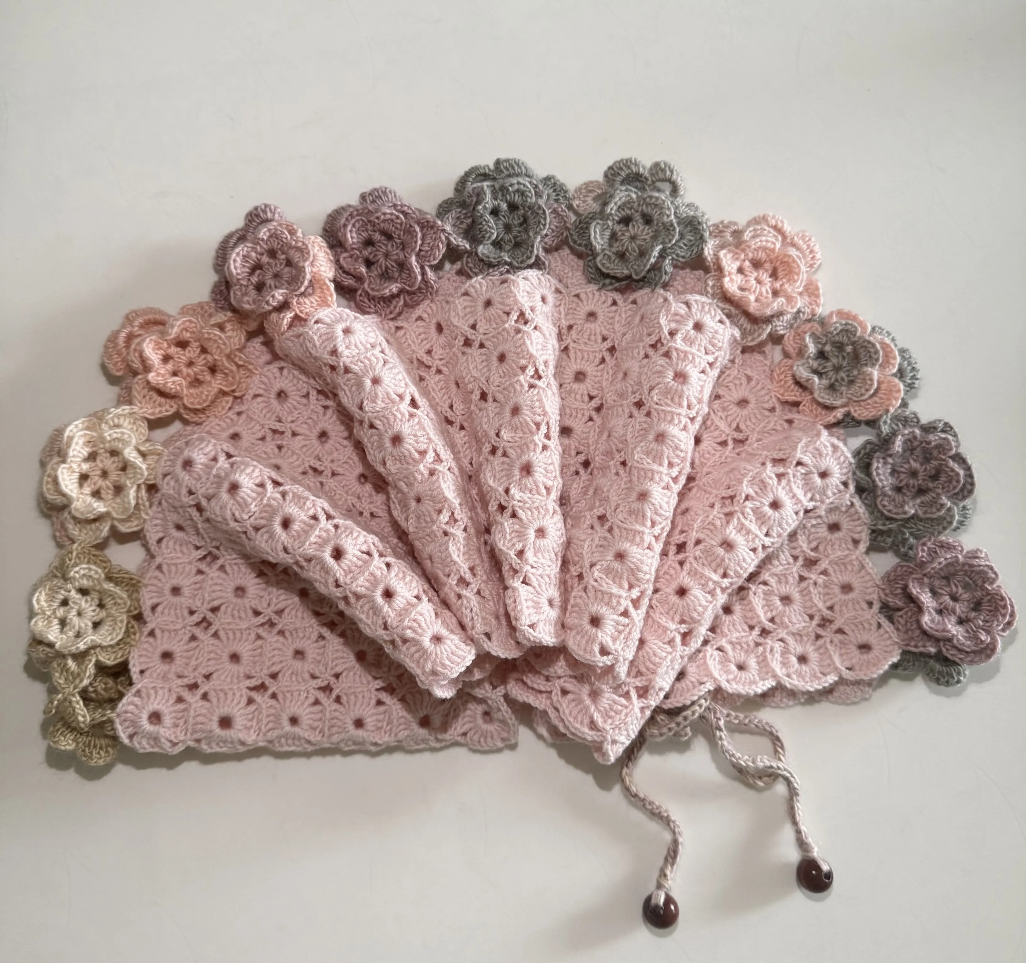哆哆围巾改色版, a crochet project shared by 多加香菜🌱