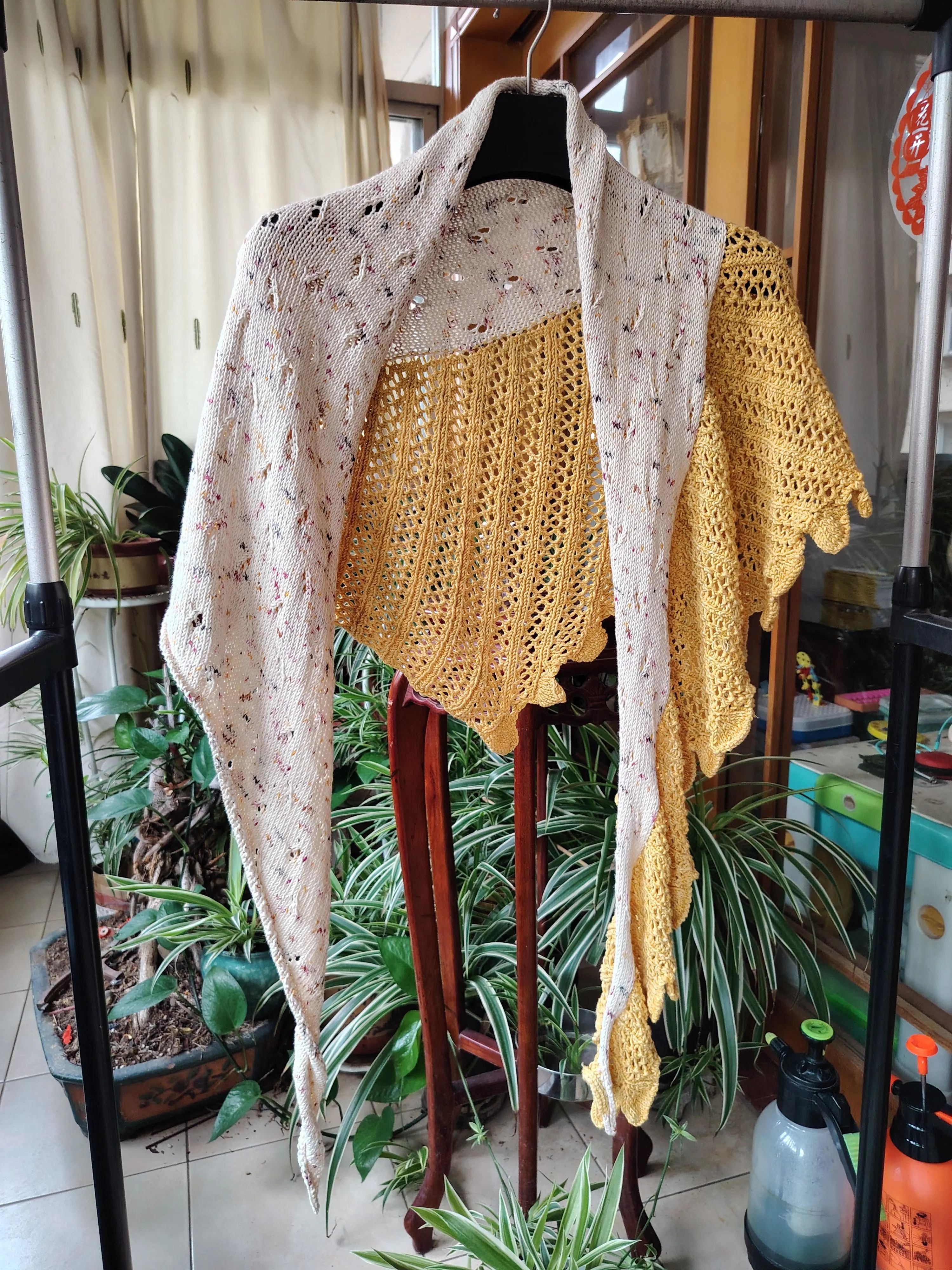 二刷诗词赋·银杏披肩, a crochet project shared by 夜雨含欣
