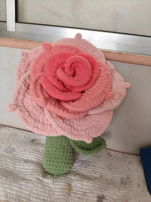 玫瑰花抱枕, photo 1