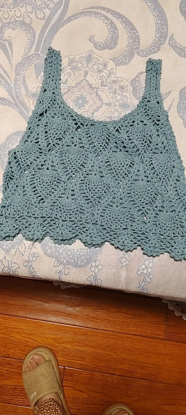菠萝花背心。新手友好, a crochet project shared by 下一个