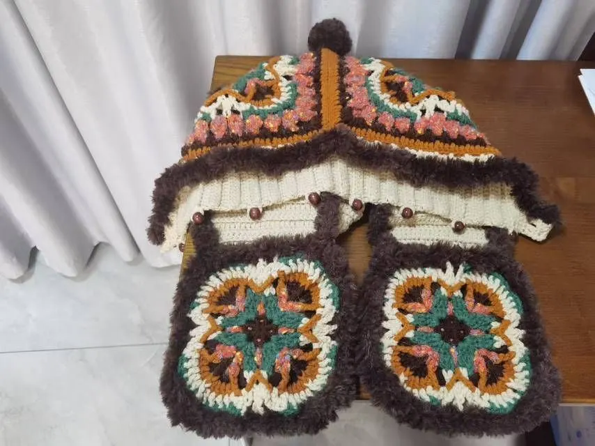 幸运连帽围巾, a crochet project shared by Community maker