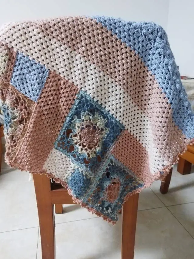 怡悦斗篷, a crochet project shared by 蓝天
