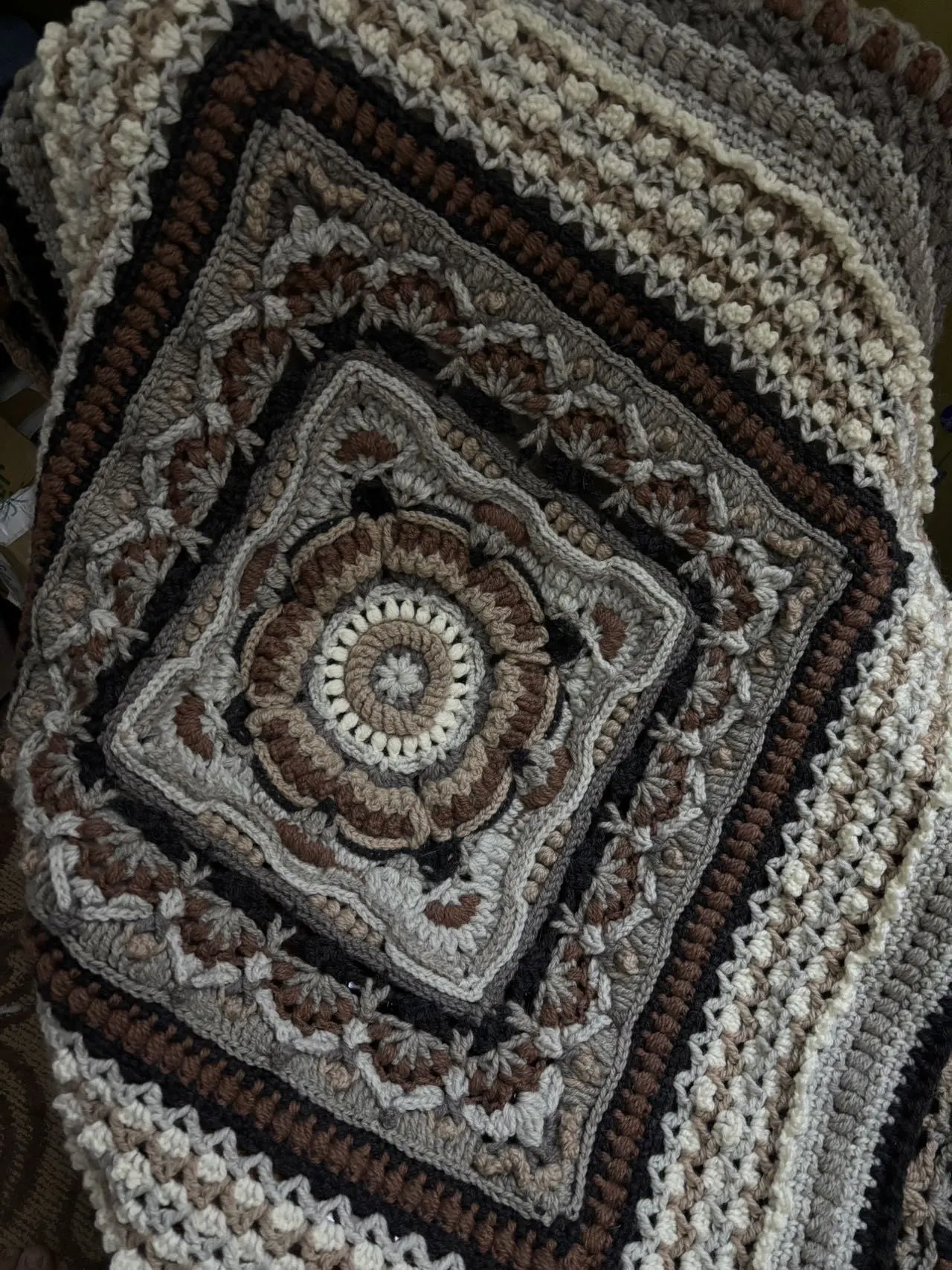 慕斯毯子, a crochet project shared by 娘家小孩