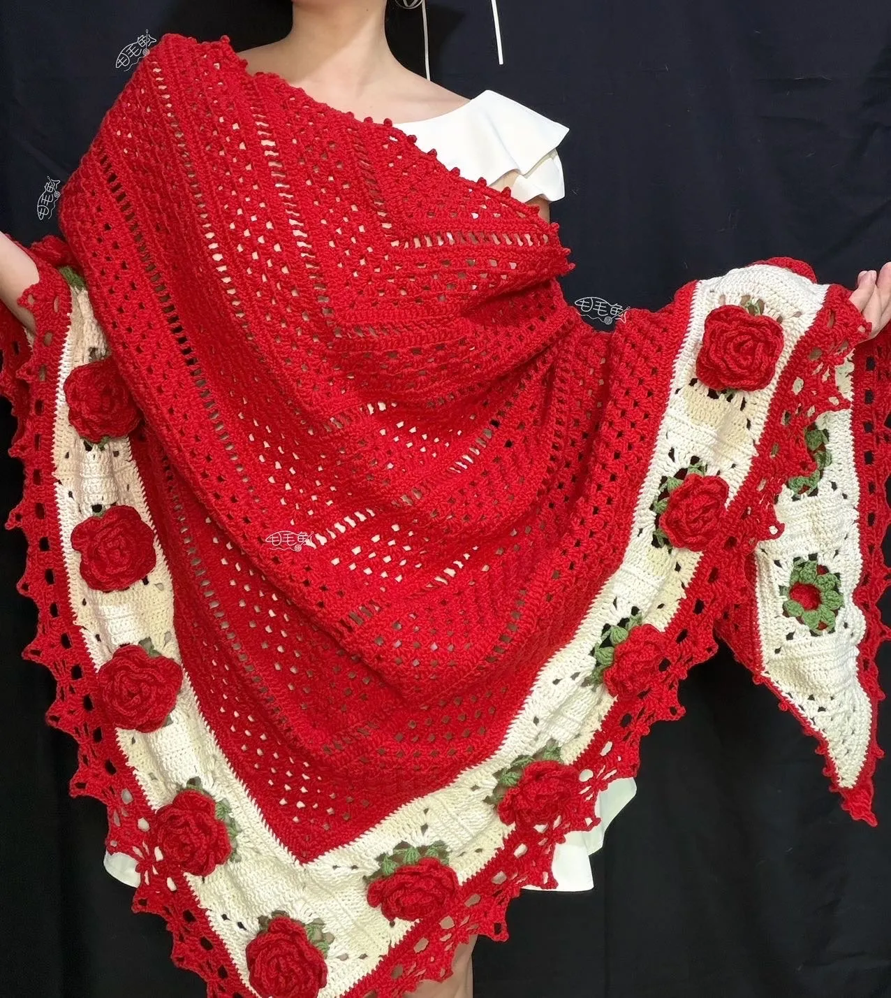 玫瑰花三角披肩, photo 1
