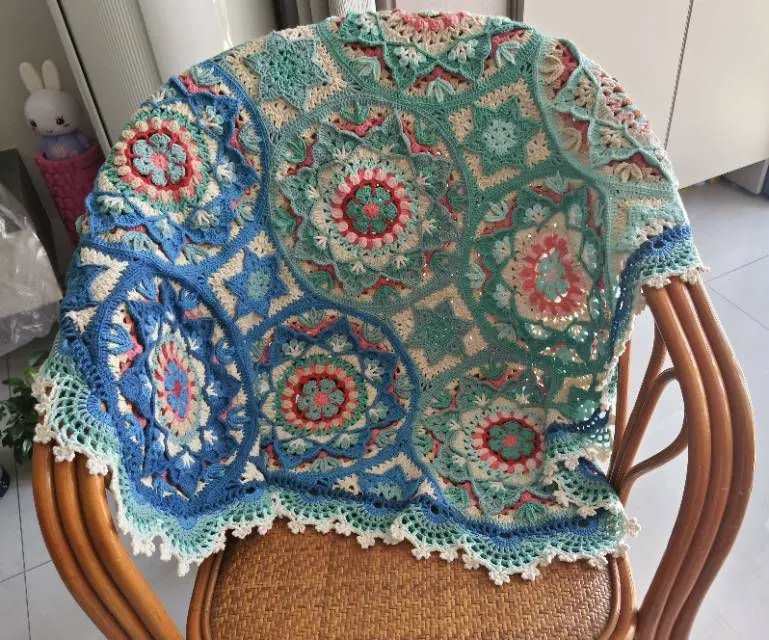 穆夏拼花毯, a crochet project shared by 乐织