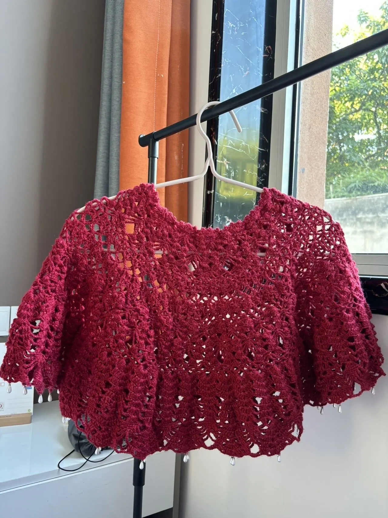 5蕾加幻羽珠片楚冉斗篷, a crochet project shared by 樂Lele