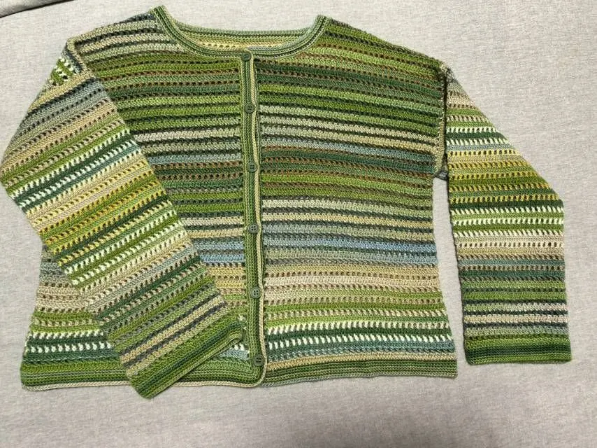 雨松开衫,完成一段时间,试穿一下很不错,, a crochet project shared by 蔡一慧2687