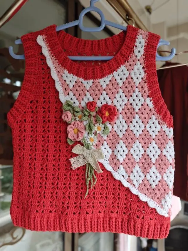 花束背心, a crochet project shared by 秋琼