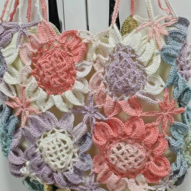 春天的包在夏天绽放, a crochet project shared by 欣然起行