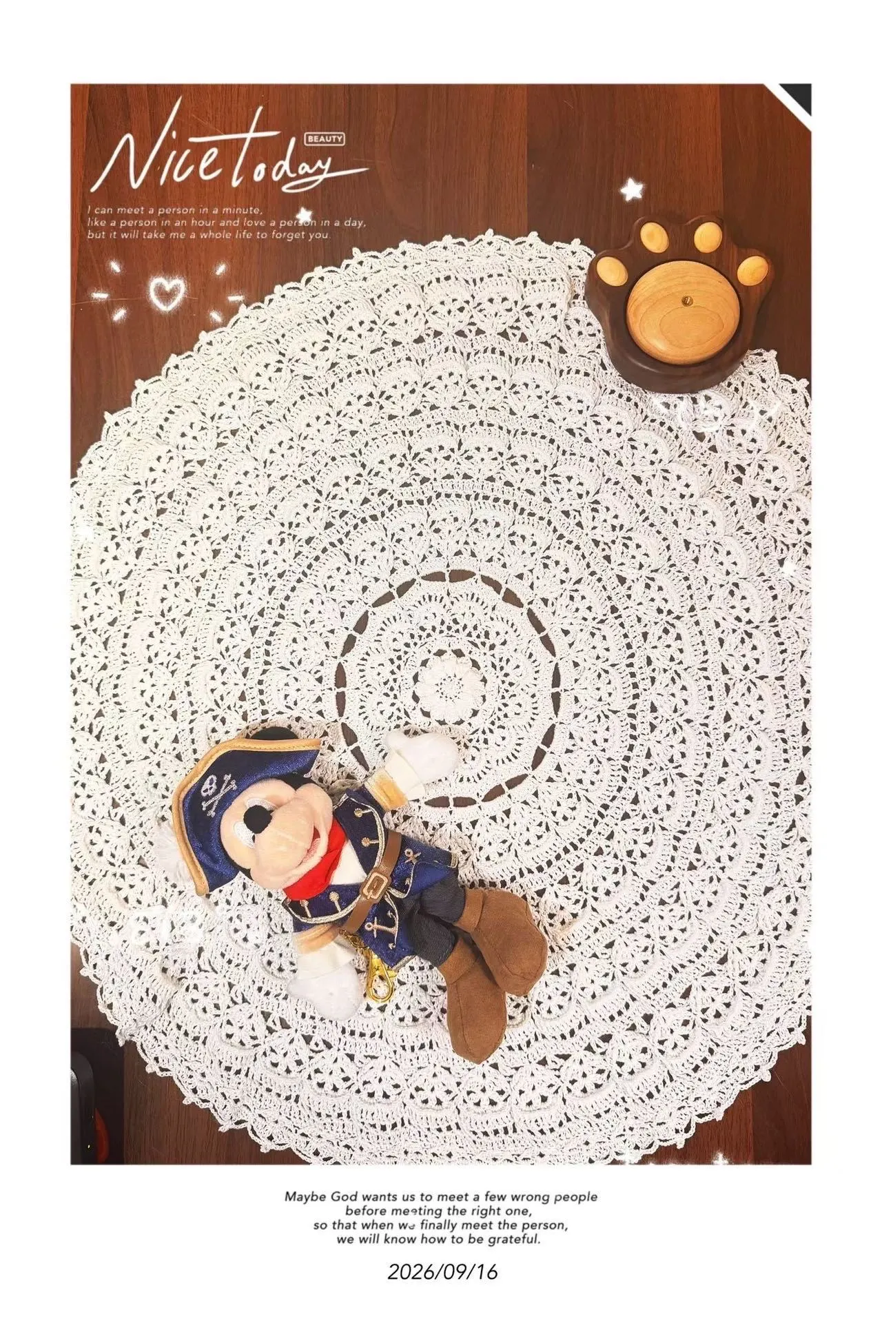 蕾丝桌垫, a crochet project shared by 圆嘟嘟