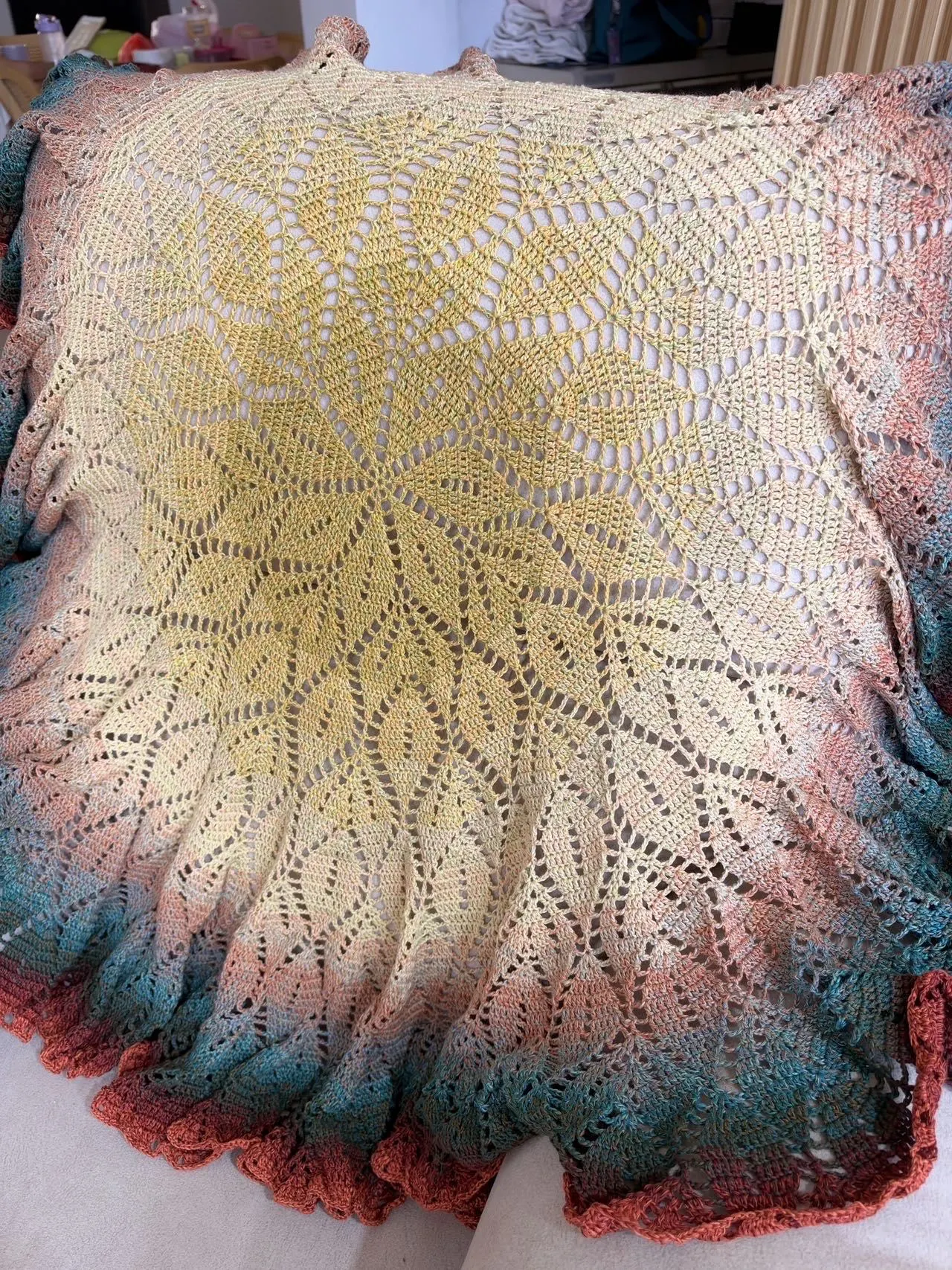 没有花的心意毯 完成!✅, a crochet project shared by 嘉嘉