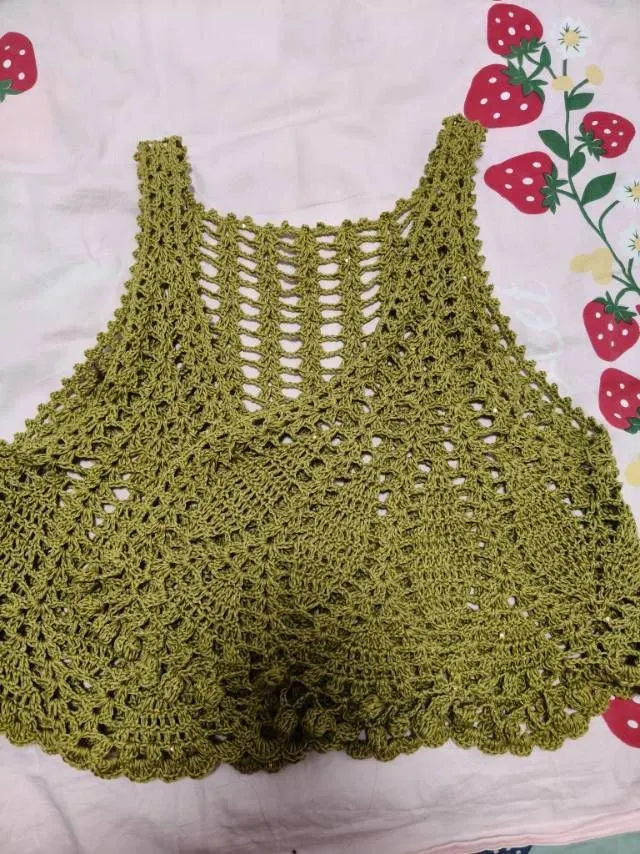 叶语背心, a crochet project shared by 欣雅