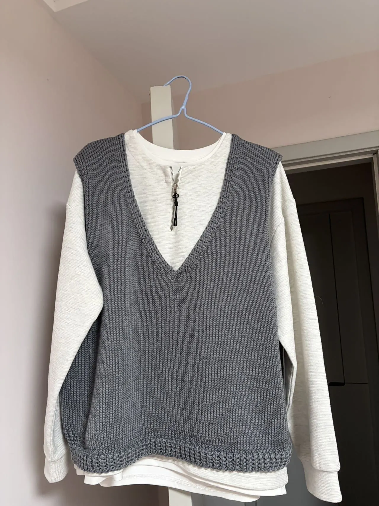 给对象织了个马甲, a crochet project shared by ʚ 敏 ɞ