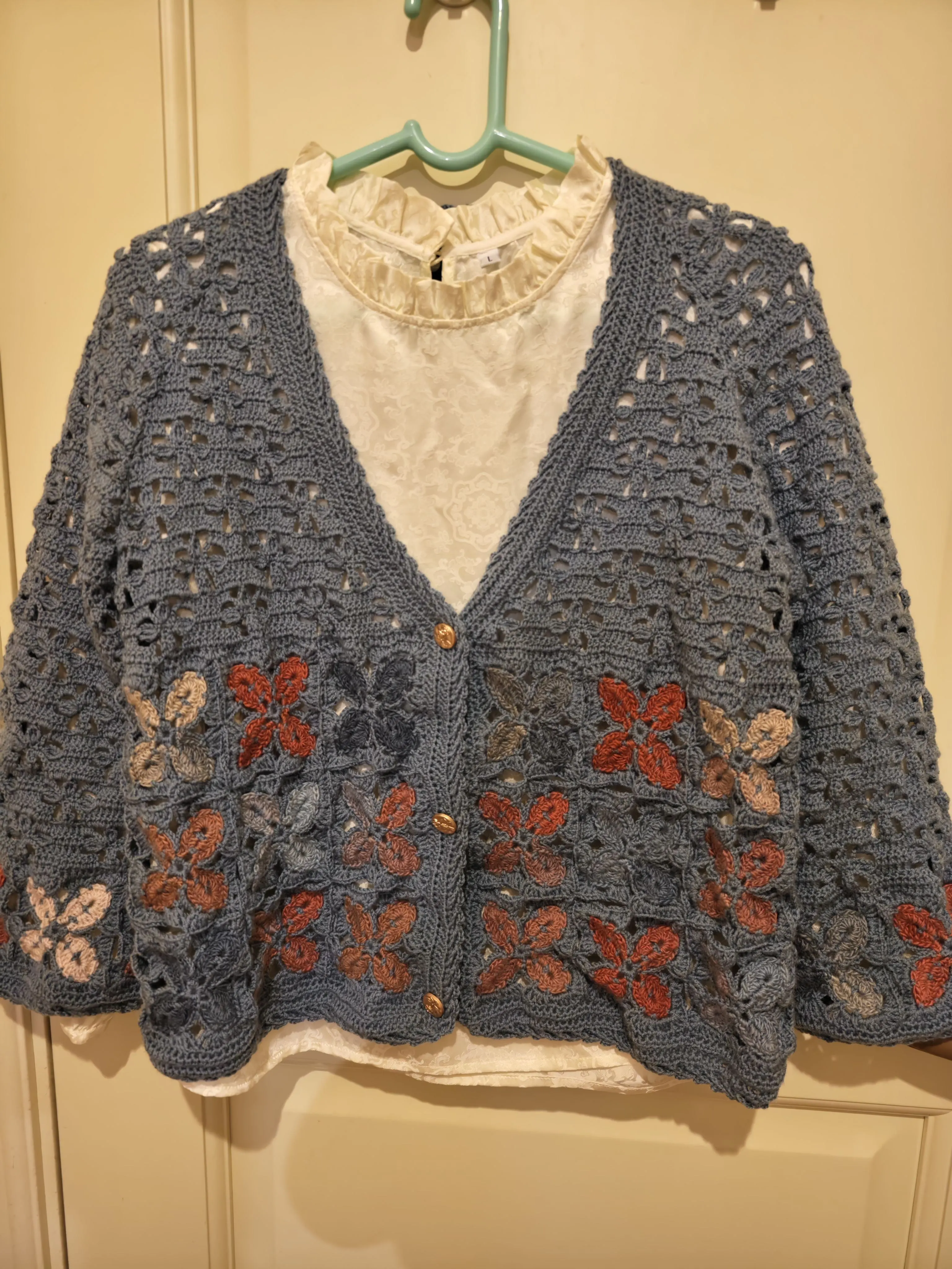 京香V领开衫, a crochet project shared by QYF