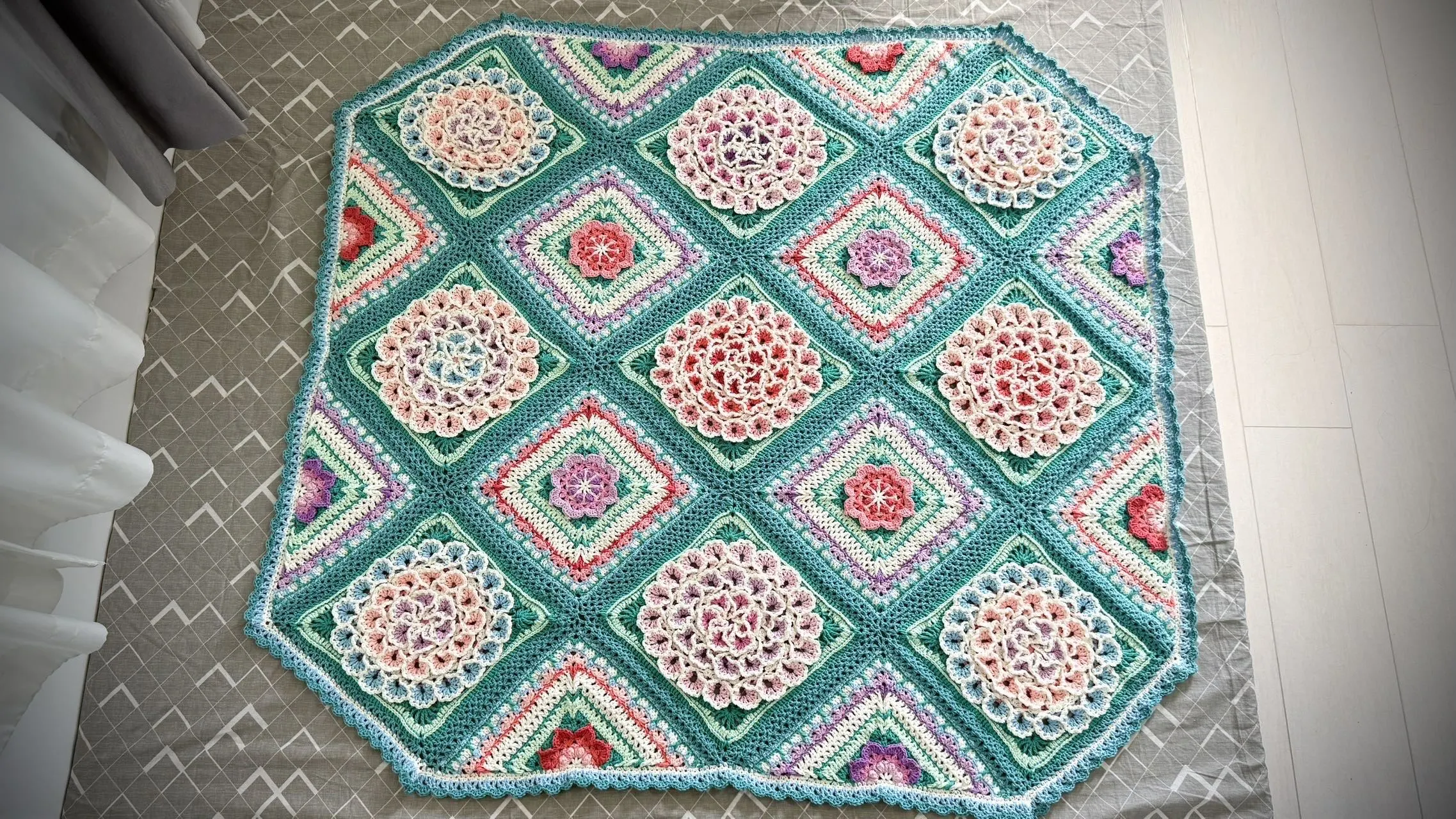 《绣球花毯》, a crochet project shared by 🍒Tao🍒
