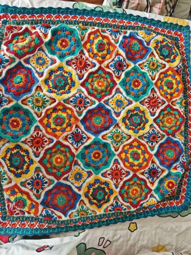 摩洛哥泽丽格拼花毯, a crochet project shared by 张晨织织织
