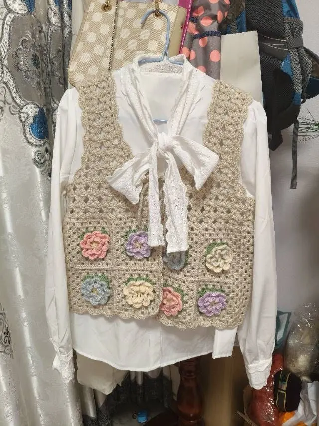 花饰云朵马甲, a crochet project shared by 艳姐爱编织