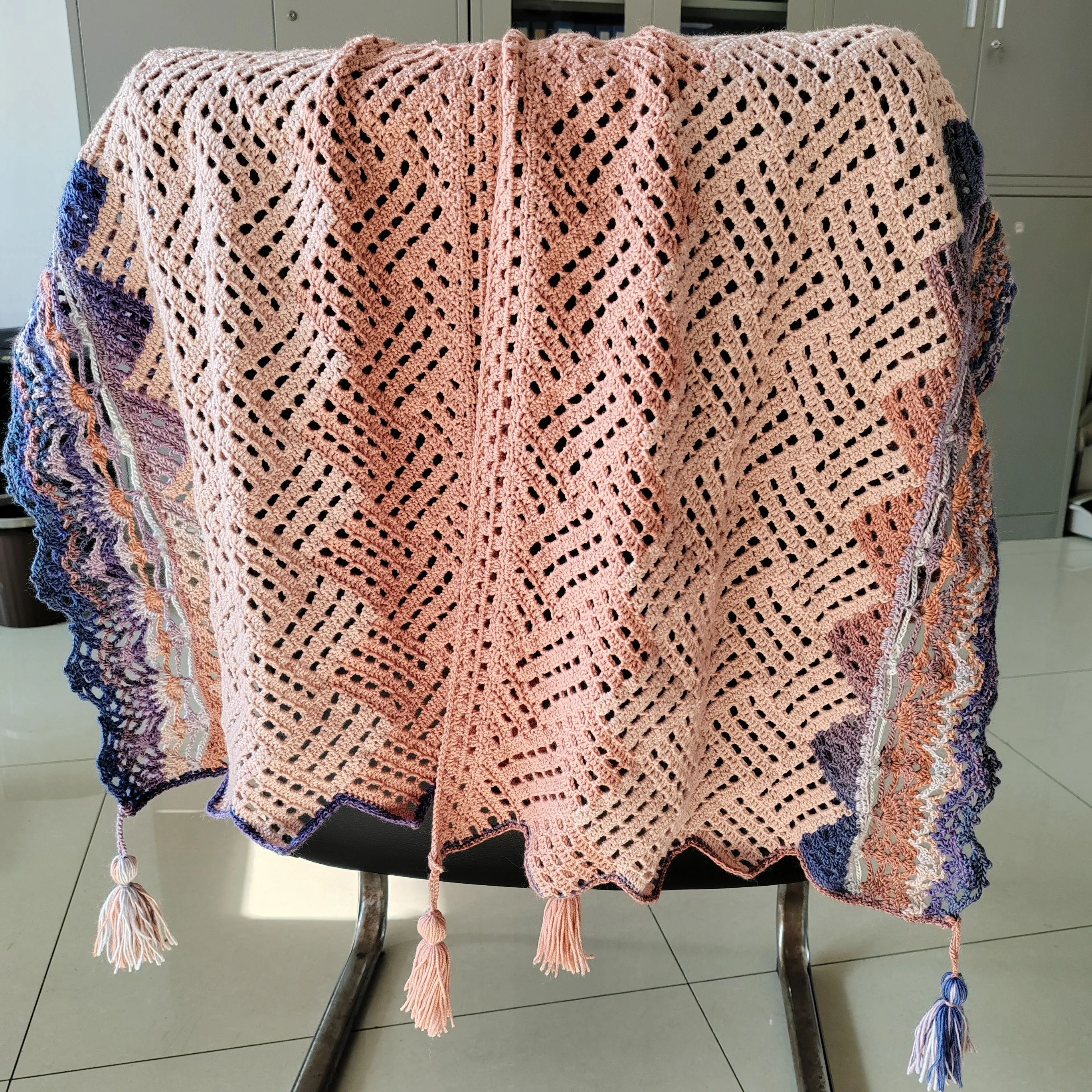 好美披肩, a crochet project shared by 夏露