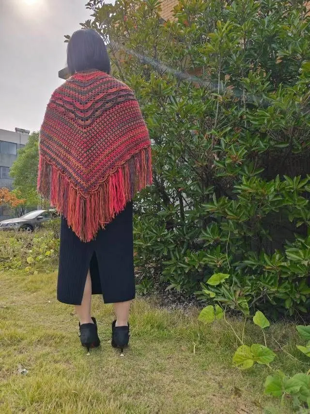 披肩, a crochet project shared by 进来了