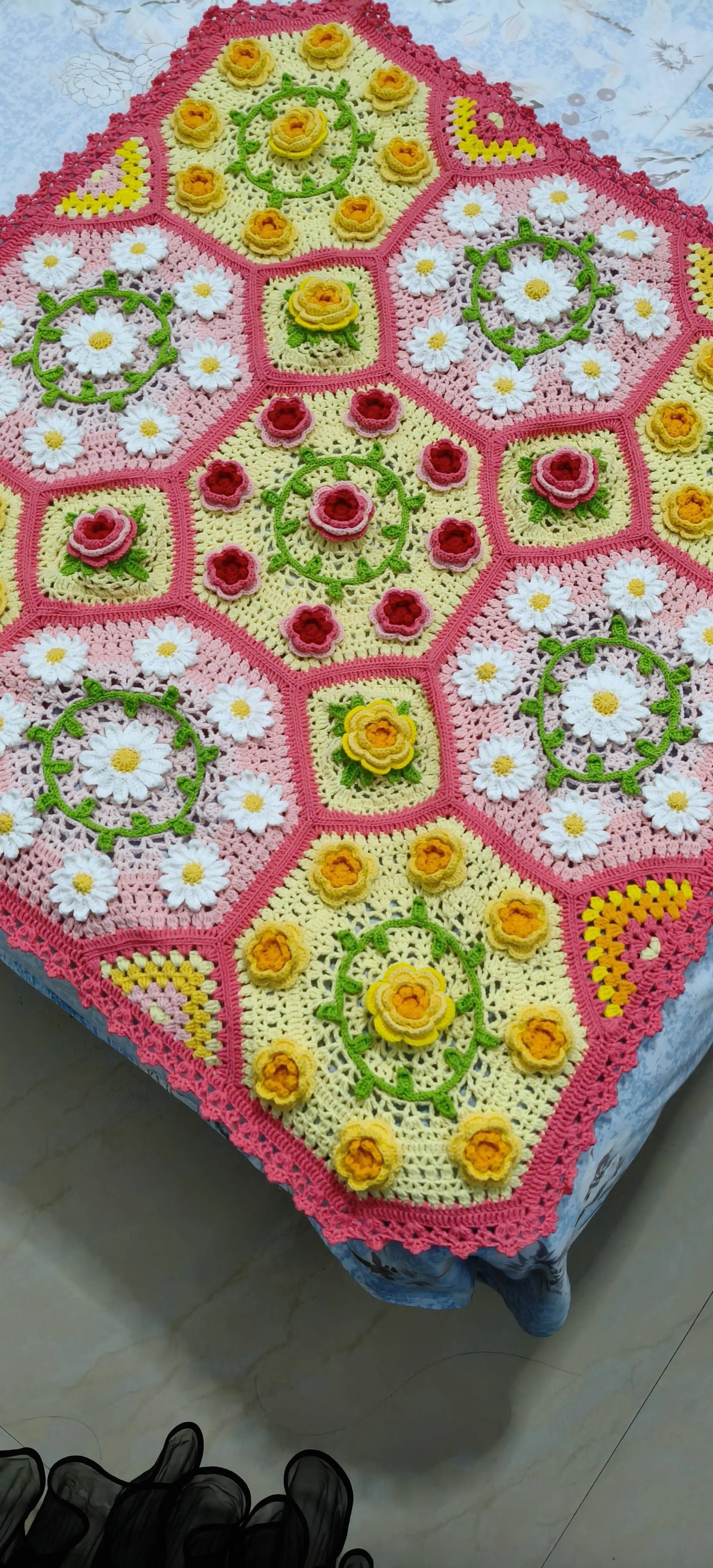 花团锦簇, a crochet project shared by 梦馨🍒凝雪