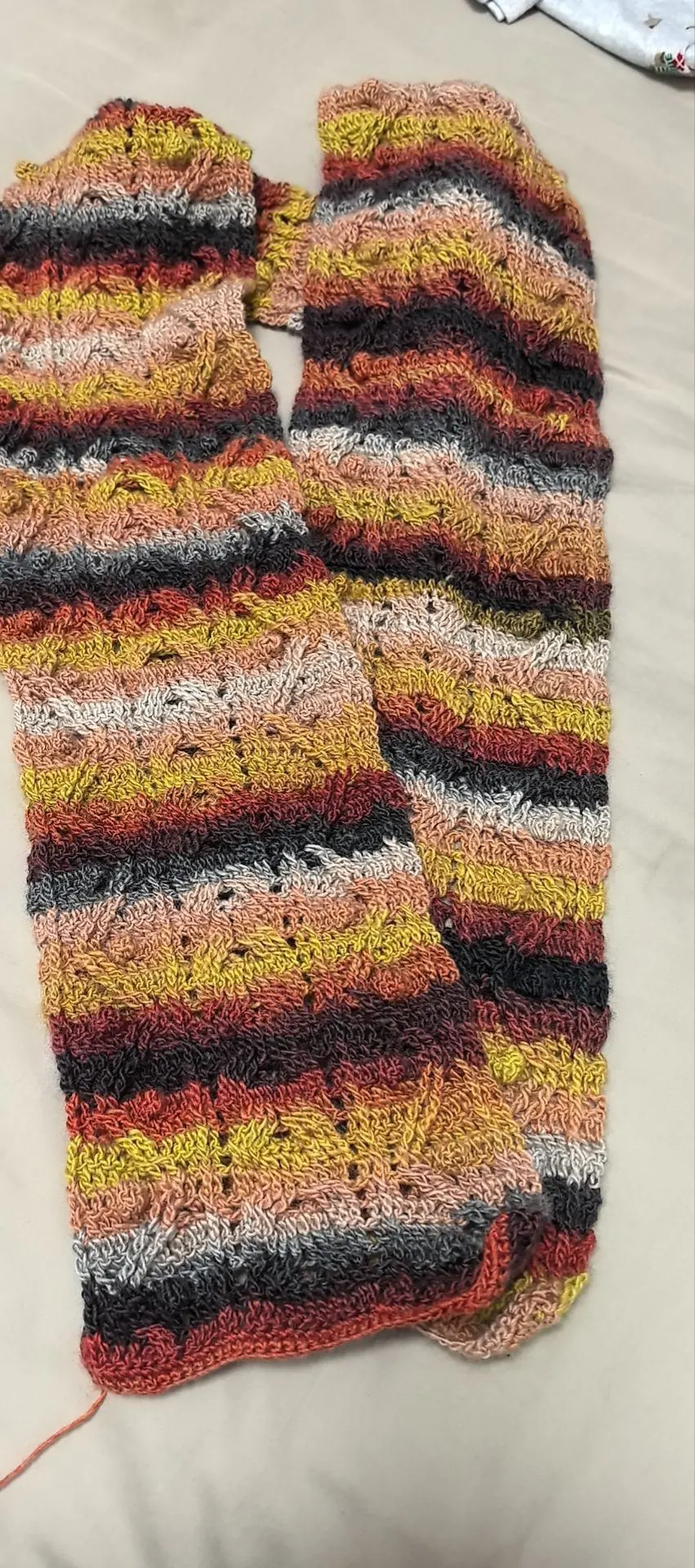 秋冬的第一条围巾, a crochet project shared by Community maker