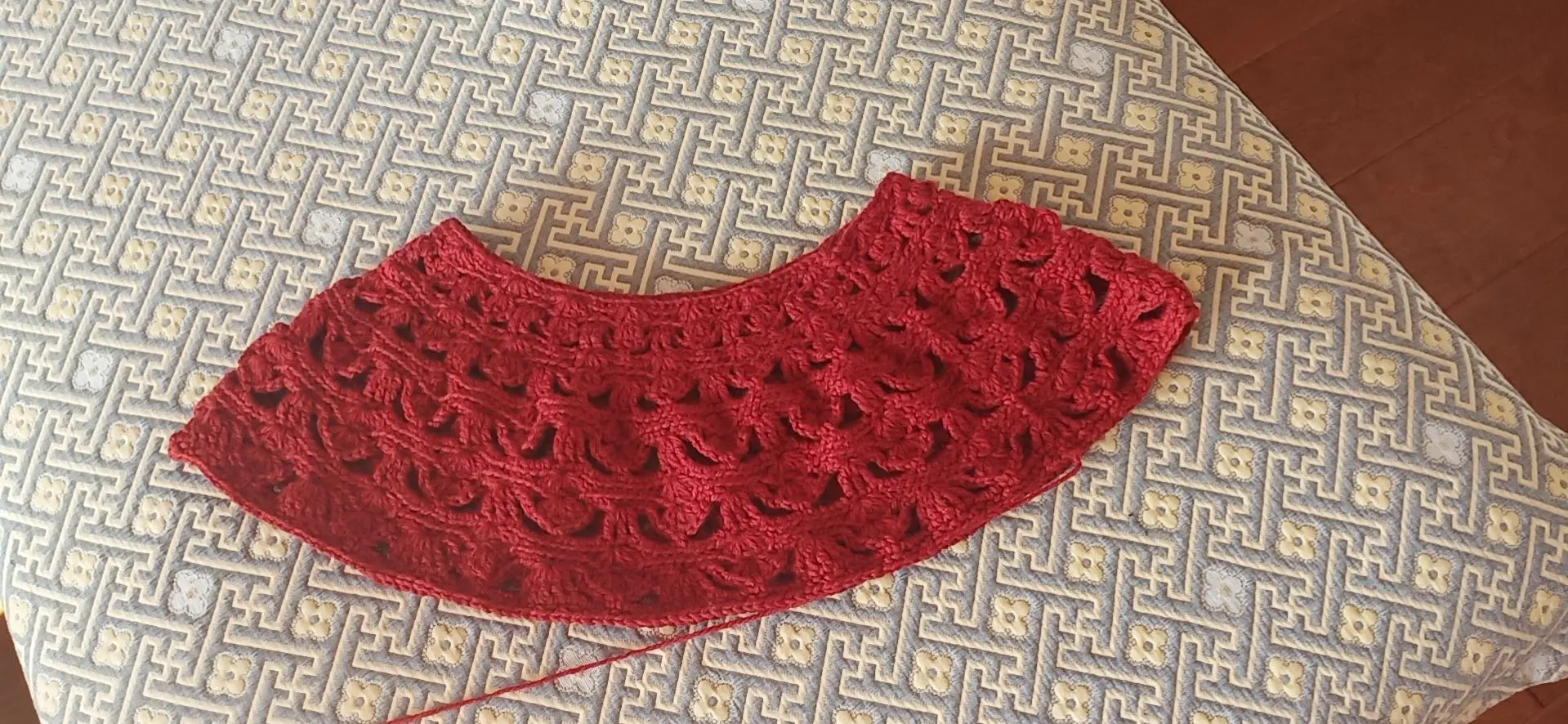 苏苏姐家的线材和款式好看,勾的停不下来了, a crochet project shared by 梅村