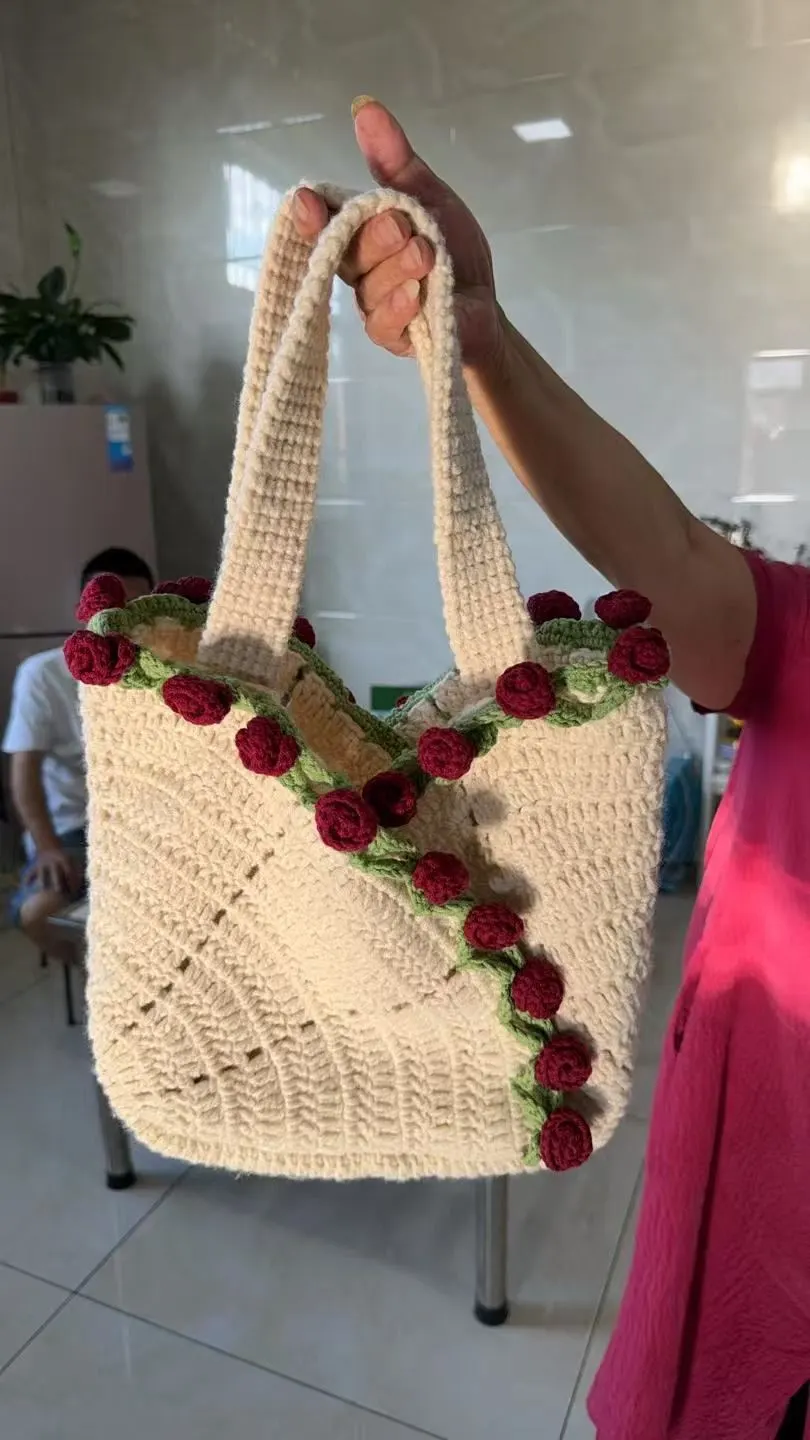包包, a crochet project shared by 🎶红